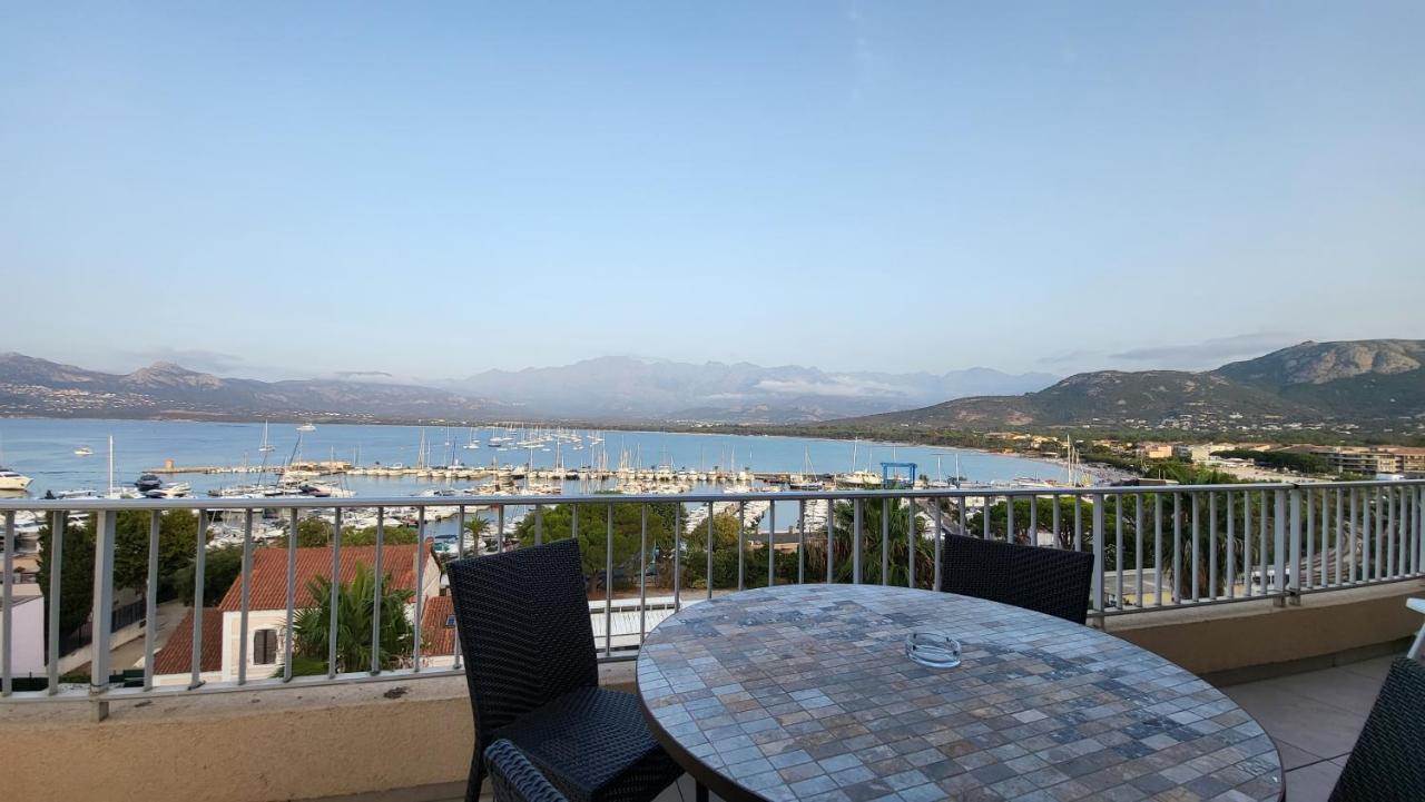 Appartement Sur La Baie, En Centre Ville كالفي المظهر الخارجي الصورة