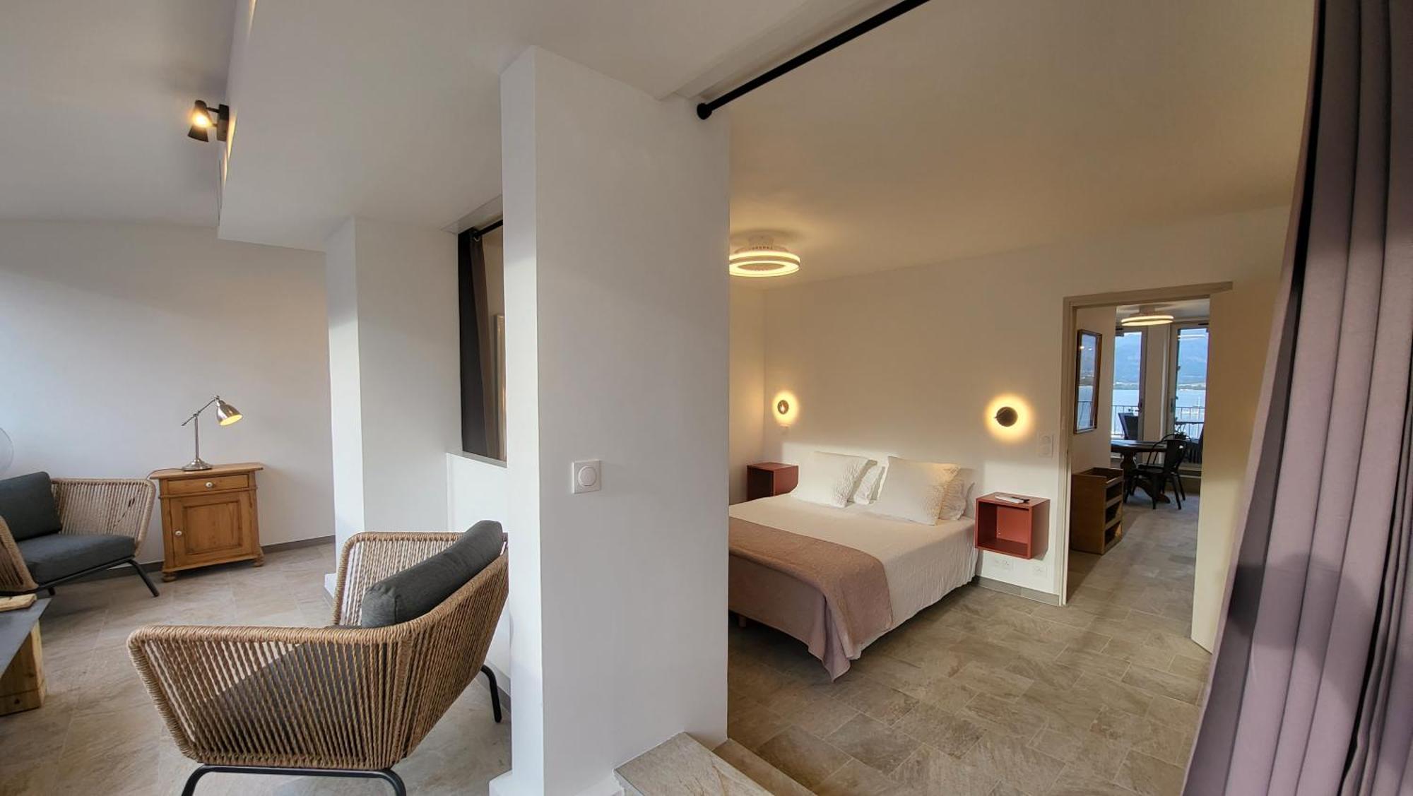 Appartement Sur La Baie, En Centre Ville كالفي المظهر الخارجي الصورة