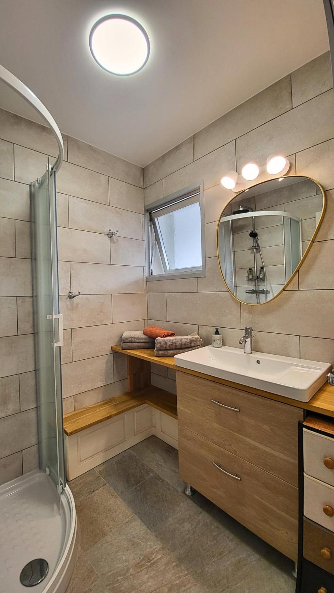 Appartement Sur La Baie, En Centre Ville كالفي المظهر الخارجي الصورة
